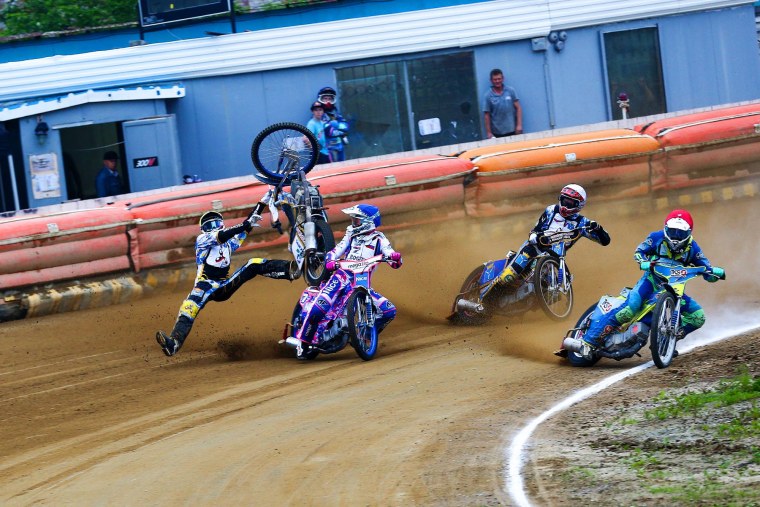 Гоночный мотоцикл для спидвея