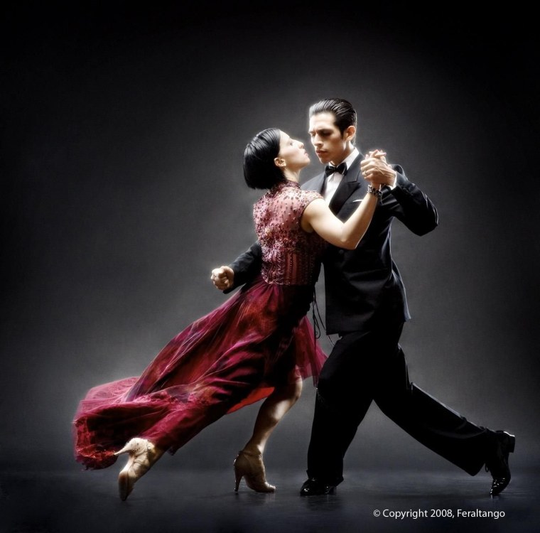 Современный парный танец