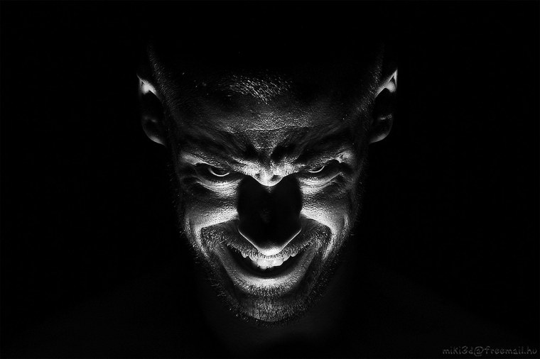 Аниме полуангел полудемон