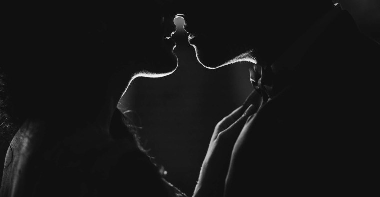 Страсть силуэт