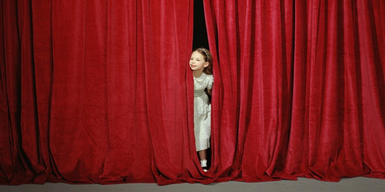 Театральный занавес