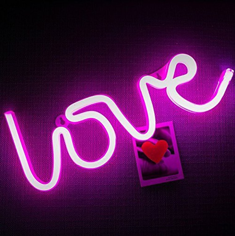 Светящаяся надпись