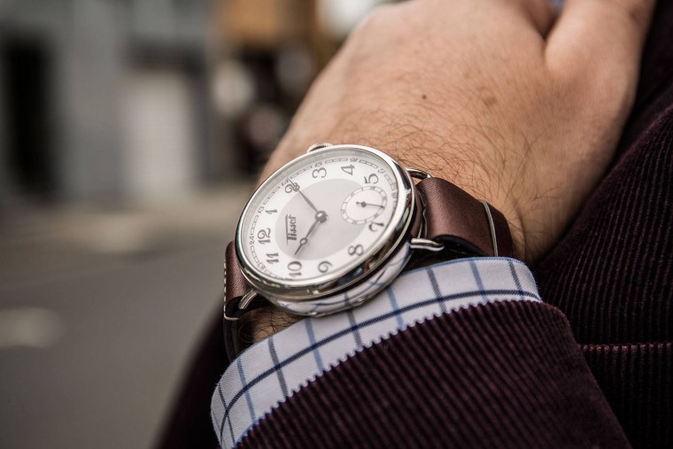 Мужчина с часами