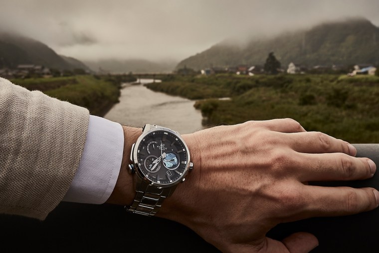 Наручные часы guess v1031m1