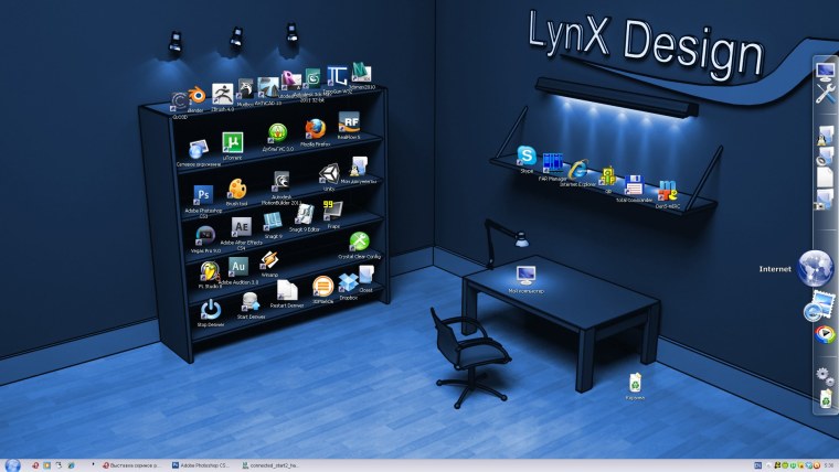 Компьютерный стол с подсветкой