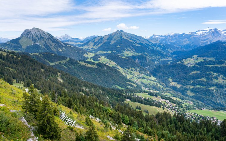 Природа Швейцарии Альпы Церковь