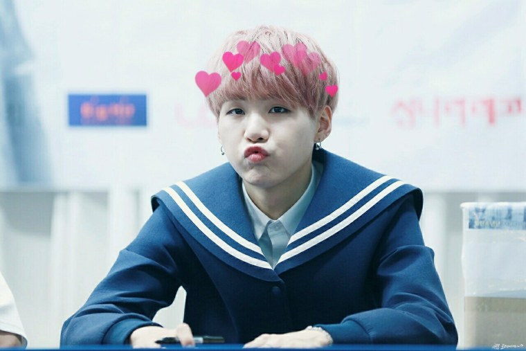 Мин Юнги БТС персонаж