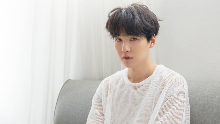 БТС фотосессия Love yourself tear Юнги