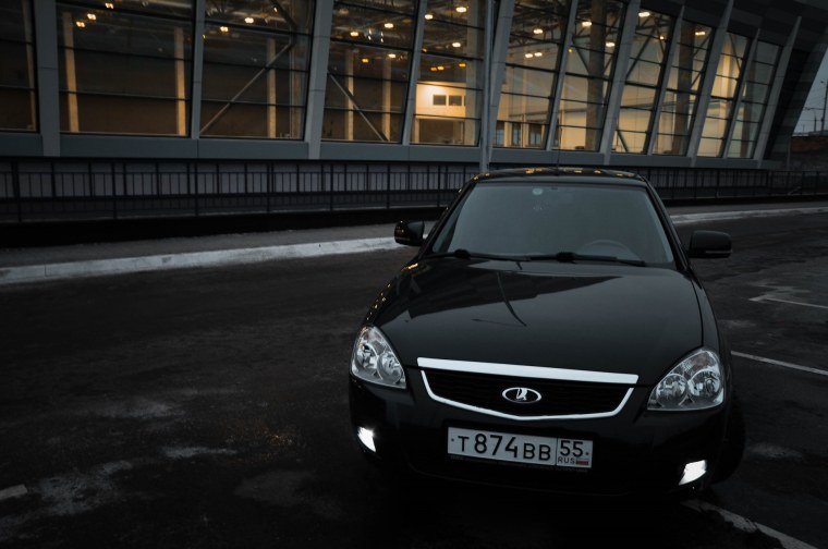 Приора хэтчбек 2008