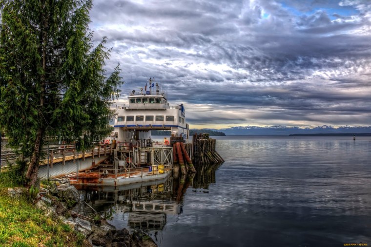 Причал порта Тотьма