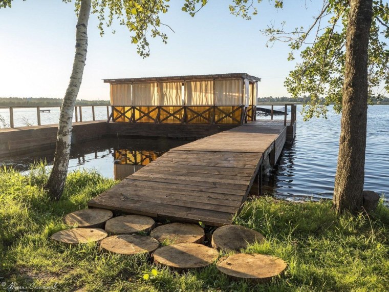 Озеро база отдыха Подмосковье Пирс