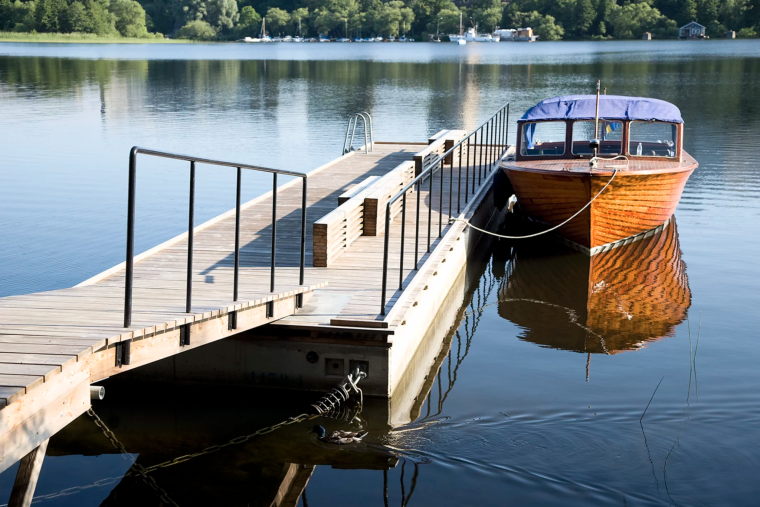 Причал Колпино