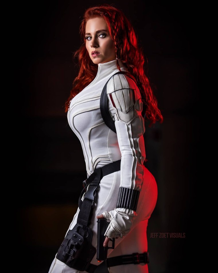 Lenina Crowne черная вдова