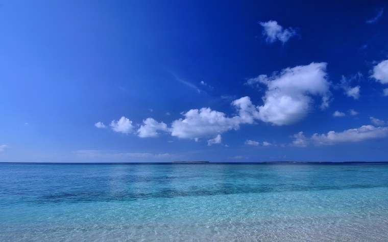 Лазурное море