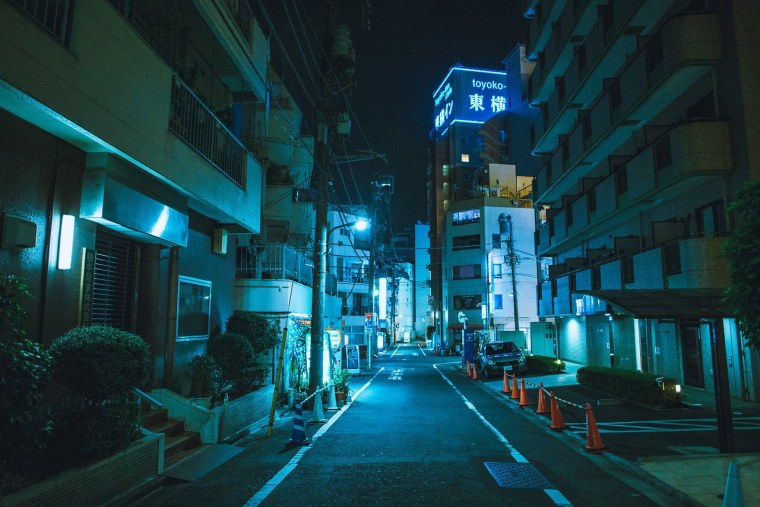 Улицы Токио ночью