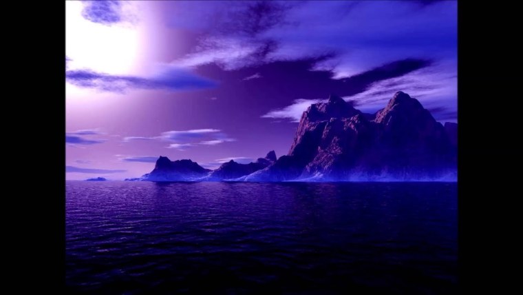Фиолетово синий пейзаж