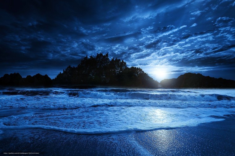 Ночь в море