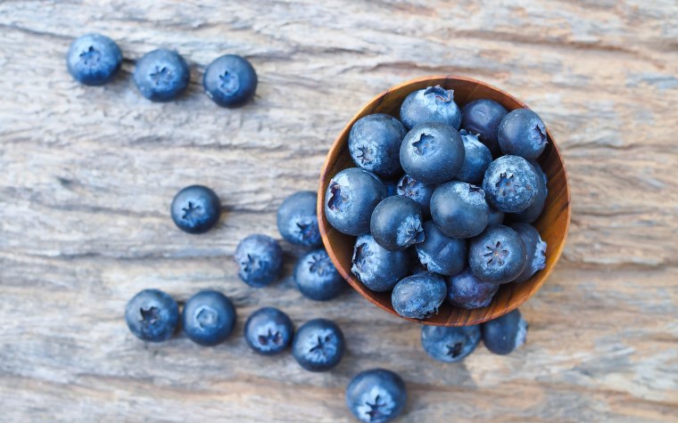 Малина голубика мята