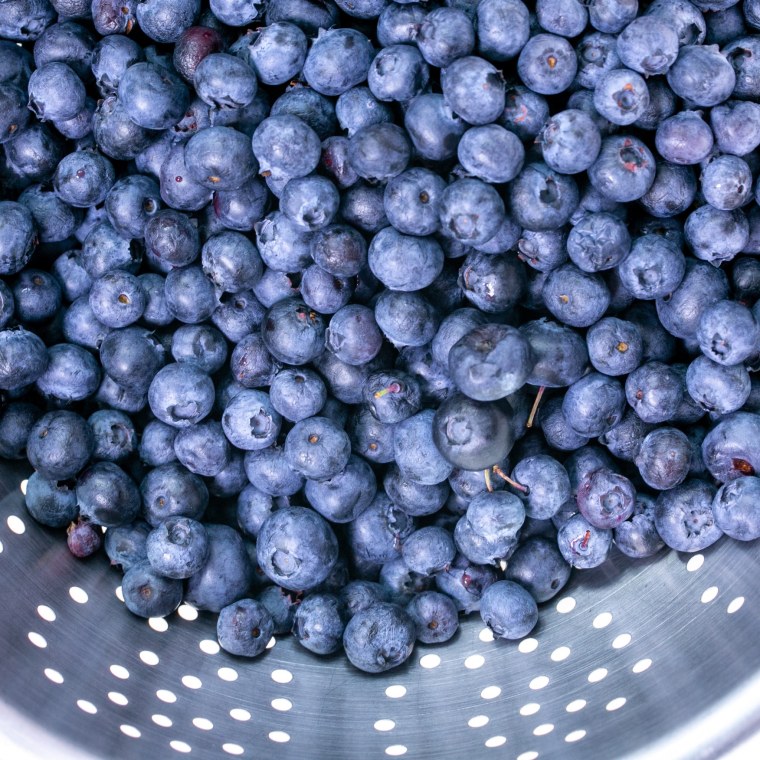 Черника голубика ежевика смородина