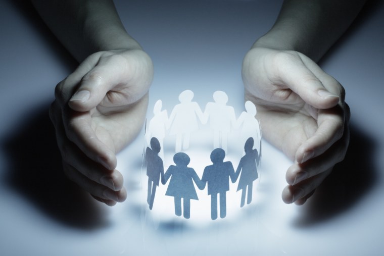 Девочка с ножом за спиной