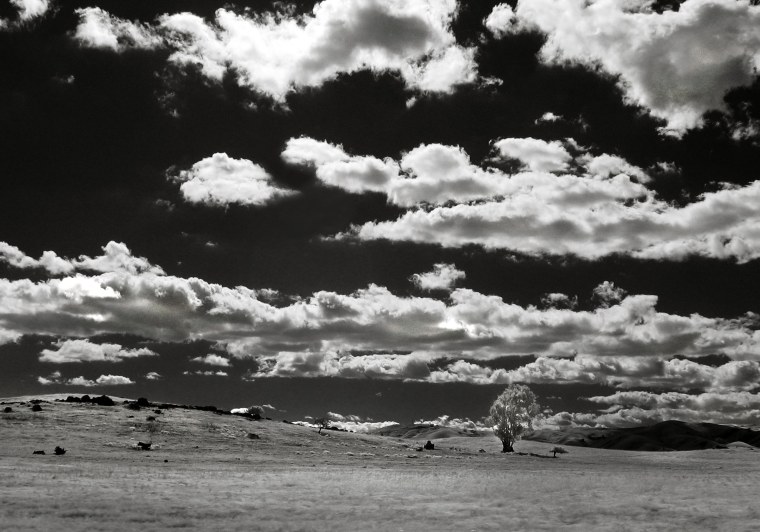 Облака черно белое фото