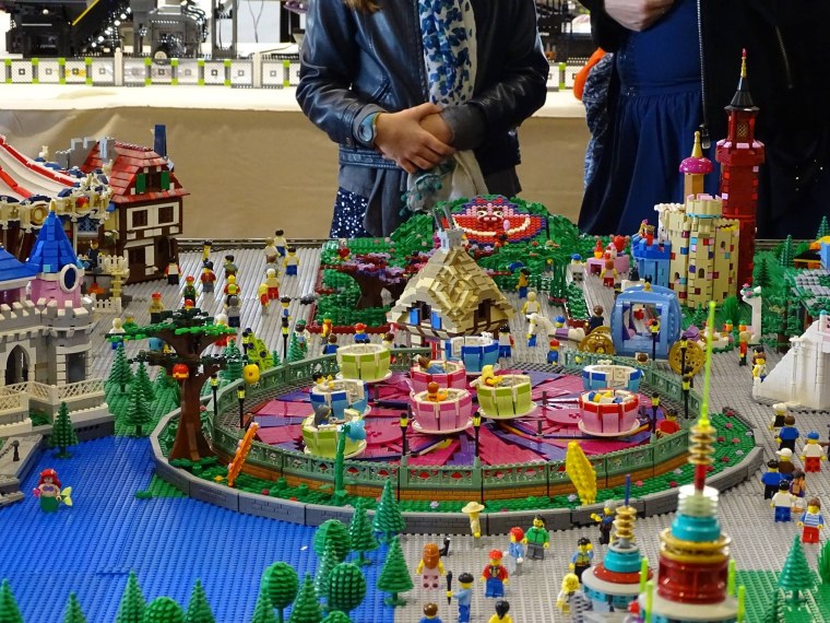 Лего Сити Диснейленд