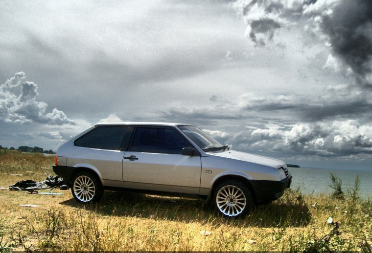 ВАЗ 2108 темно синяя