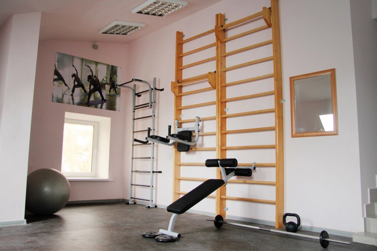 Конь гимнастический прыжковый переменной высоты