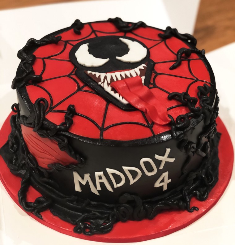 Торт человек паук и Веном