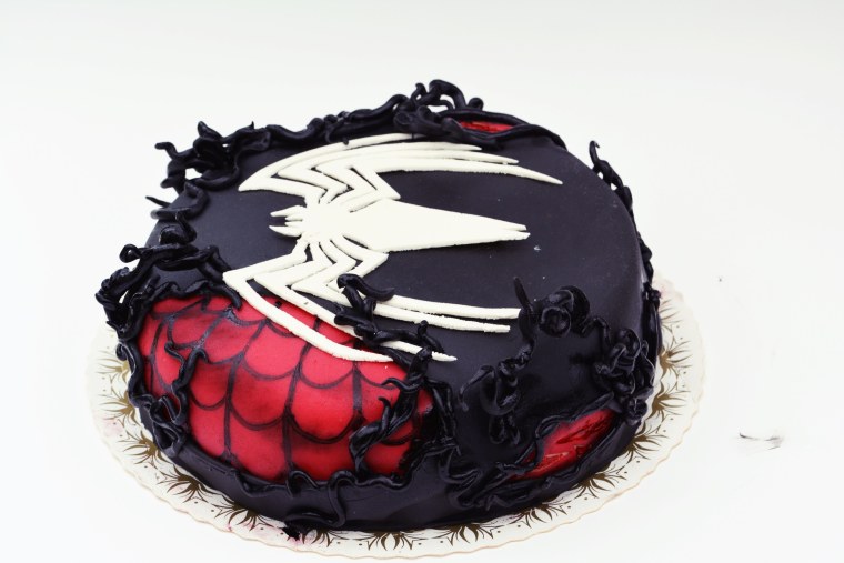 Торт человек паук и Веном