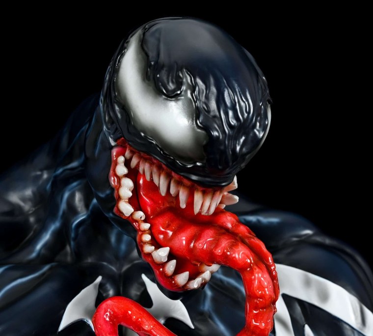 Торт Веном Марвел