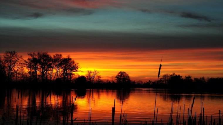 Красивый Вечерний пейзаж