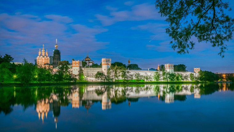 Новодевичий монастырь на рабочий стол