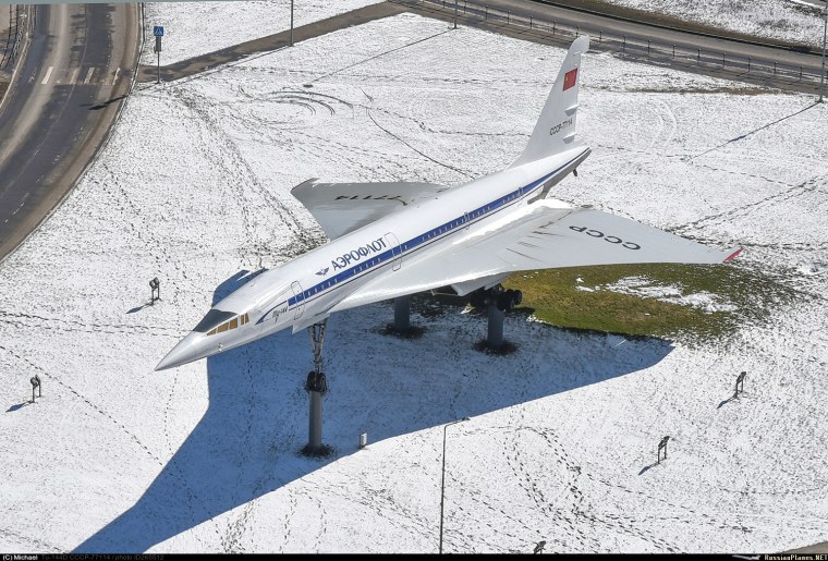 Самолёт журавль ту 144