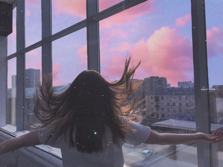 Эстетика с энергетиками в руках