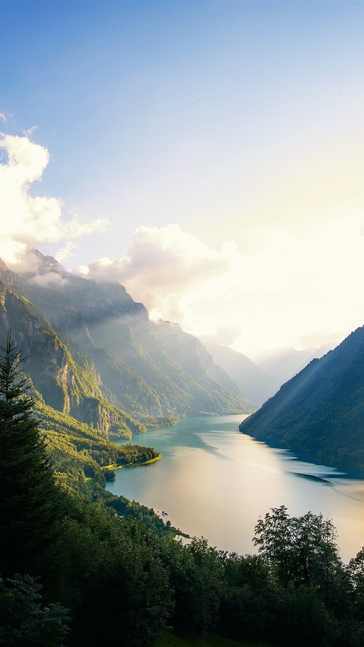 Озеро Зееальп, Швейцария