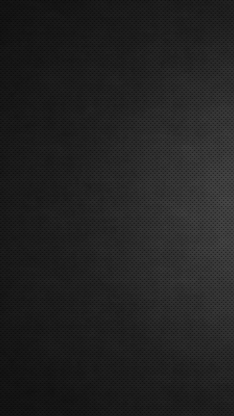 Смартфон на черном фоне