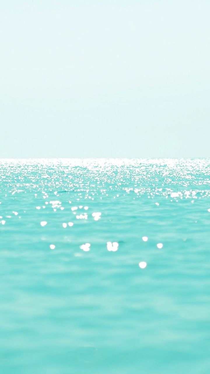 Бирюзовое море