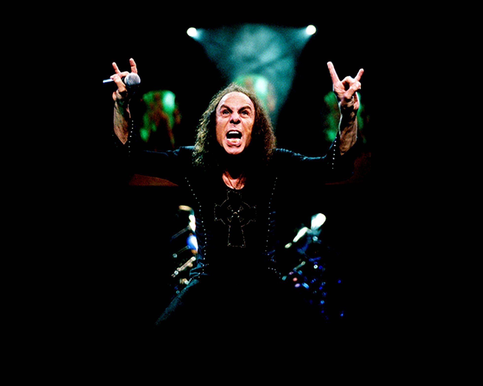 Включи dio. Ronnie James Dio коза.