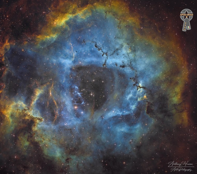 Тройная туманность в созвездии стрельца