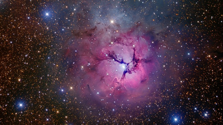 Туманность Омега Центавра