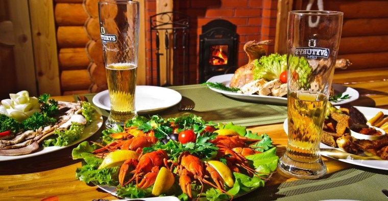 Банкетный стол