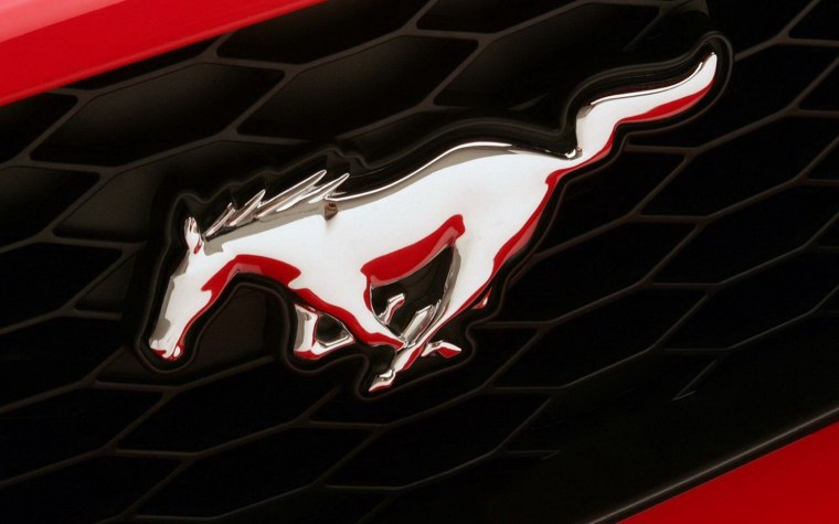 Ford Mustang Emblem