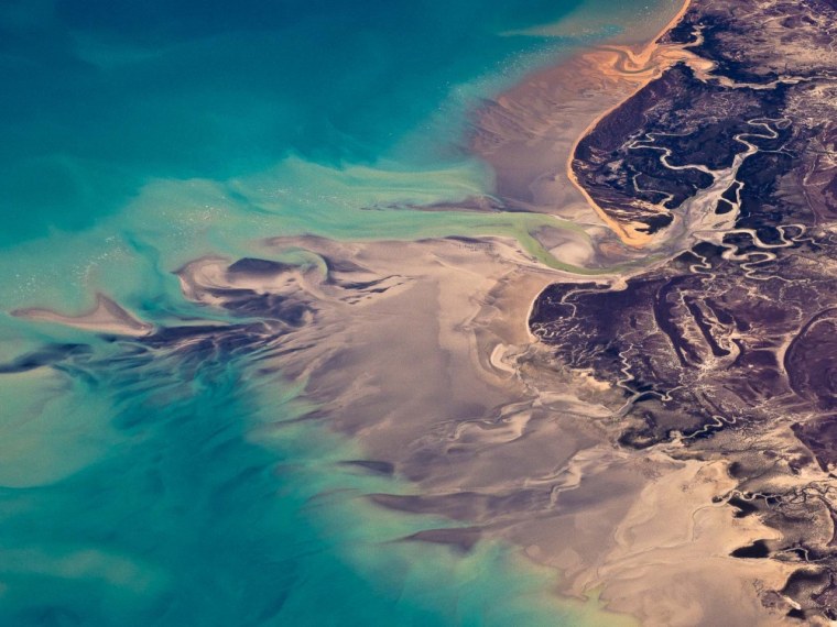 Атлантический океан сверху