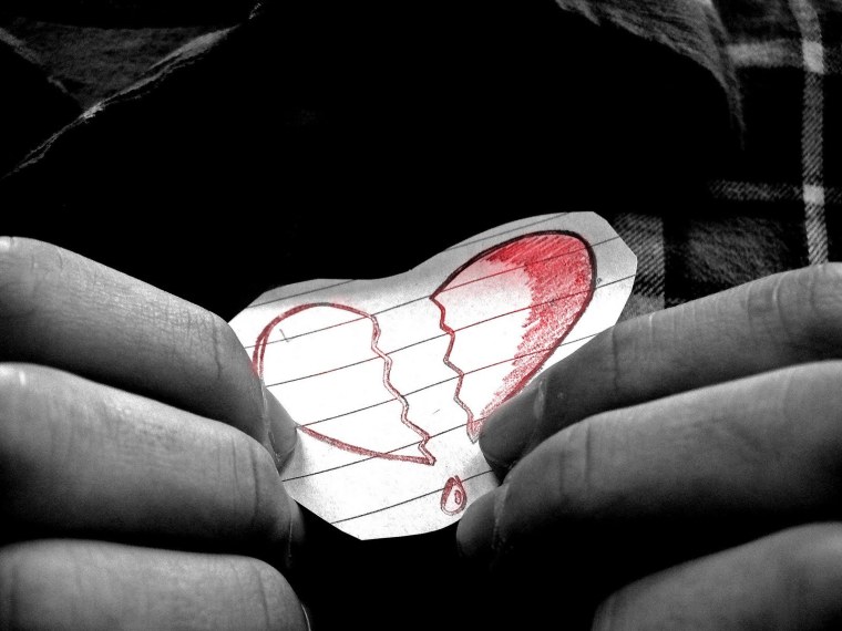 Девушка c разбитым сердцем