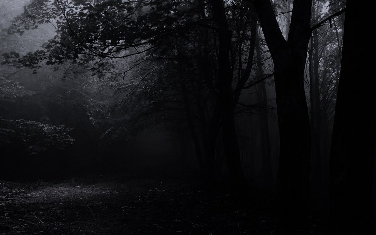 Черная заставка на рабочий стол