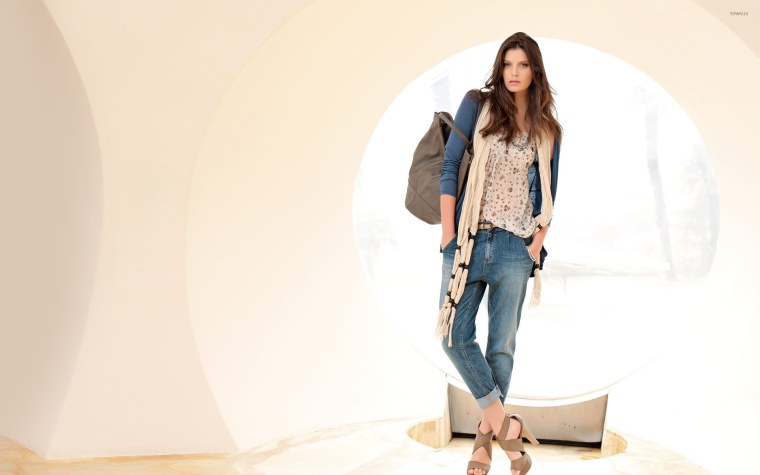 Одежда для женщин реклама