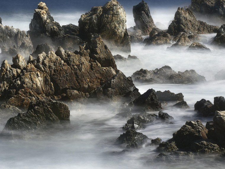 Туман в скалах