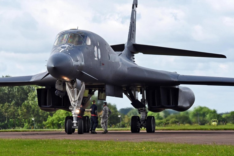 Rockwell b-1 Lancer