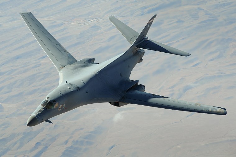 B-1b бомбардировщик